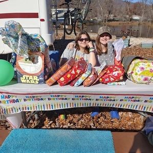 Meet your Posher, Jean